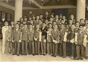 LA JEUNE FRANCE 1956 COMMUNIONS 7 JUIN